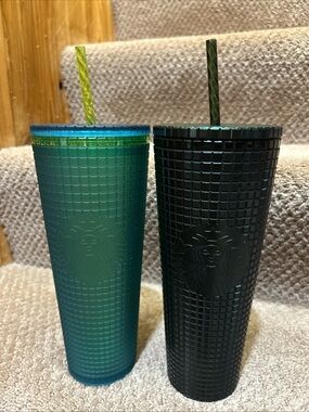 LOT Starbucks Green Jelly Grid Tumbler Mountain Dew 2022 24oz New & Green Grid